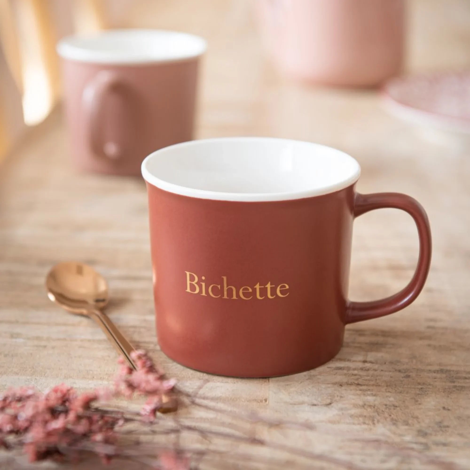 Mug en porcelaine vieux rose bichette