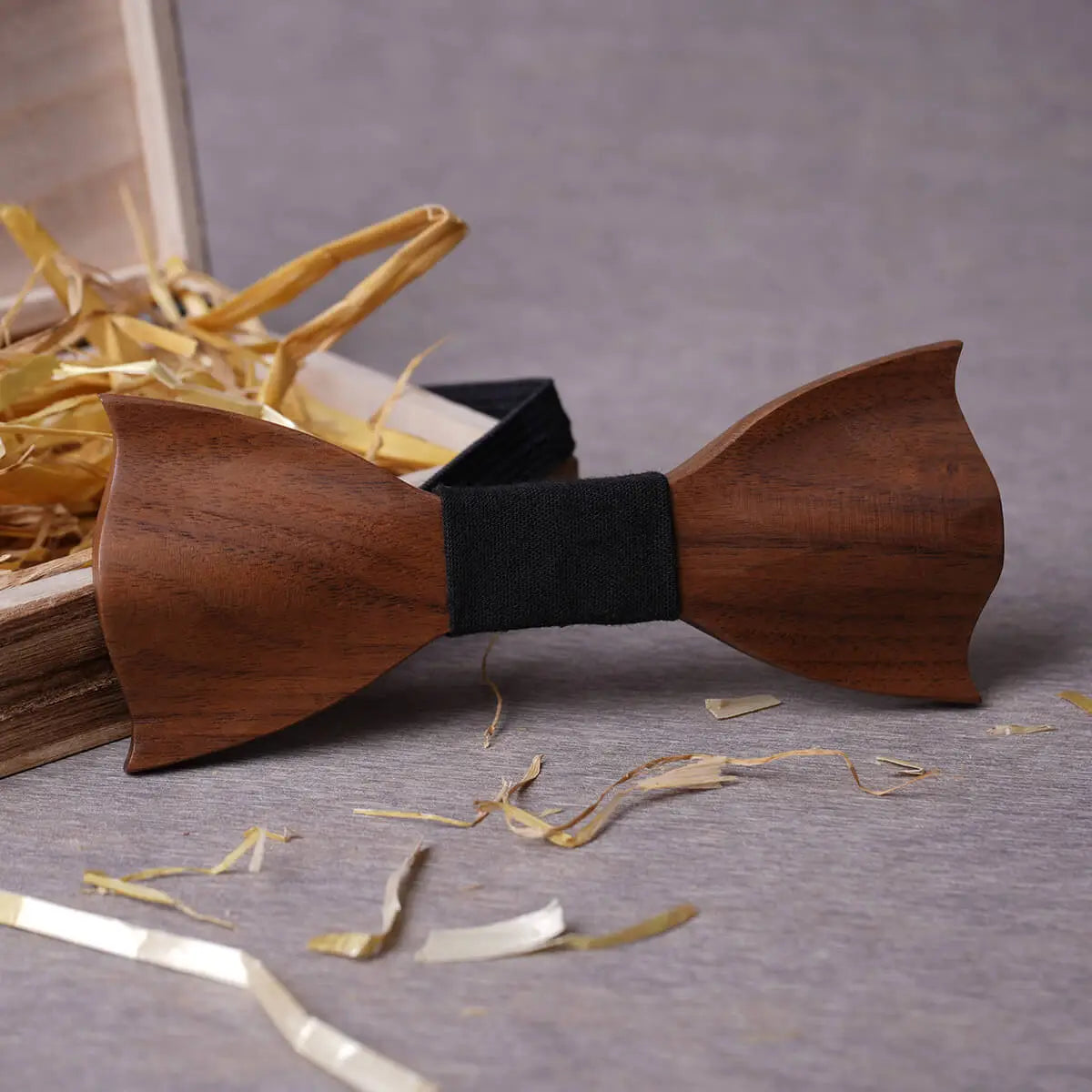 Nœud papillon en bois