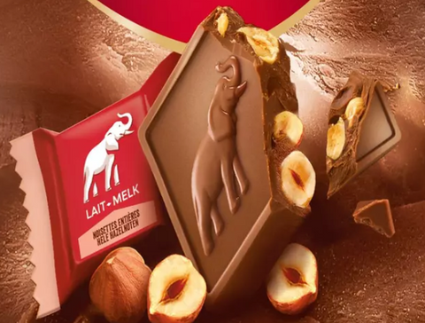 Carré de chocolat au lait Côte d'Or au noisettes entières