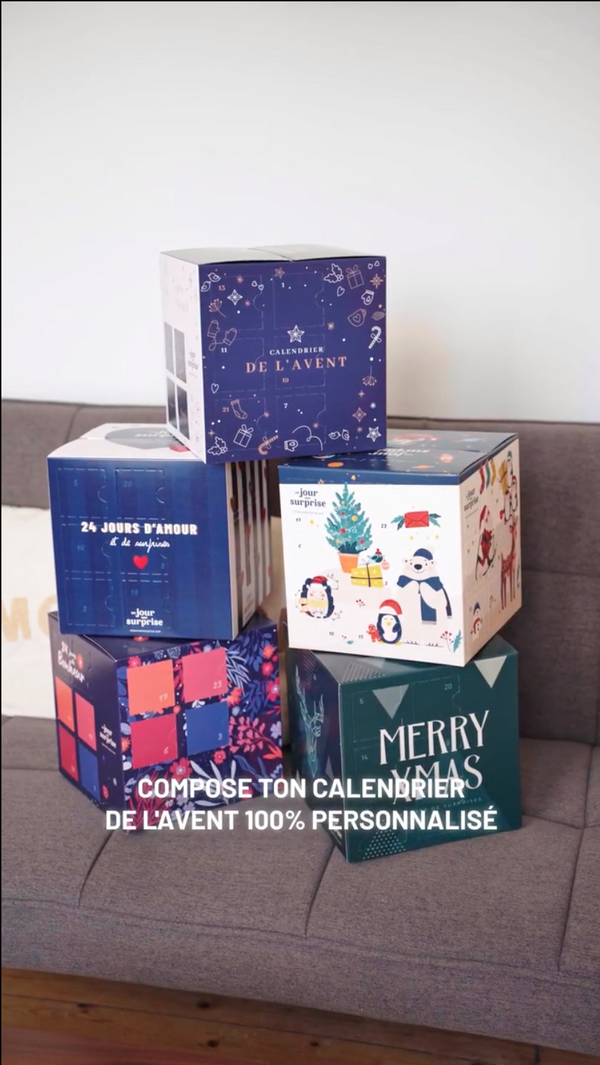 Ouverture magique d'un calendrier de l'avent