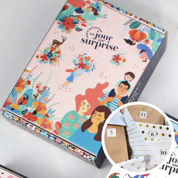 Box design "Famille heureuse" avec 1 cadeau par jour