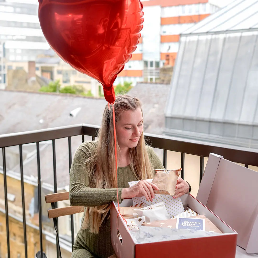 Sachet vide avec numéro pour rajouter ses propres surprises à la box - Jour à préciser dans les commentaires du panier