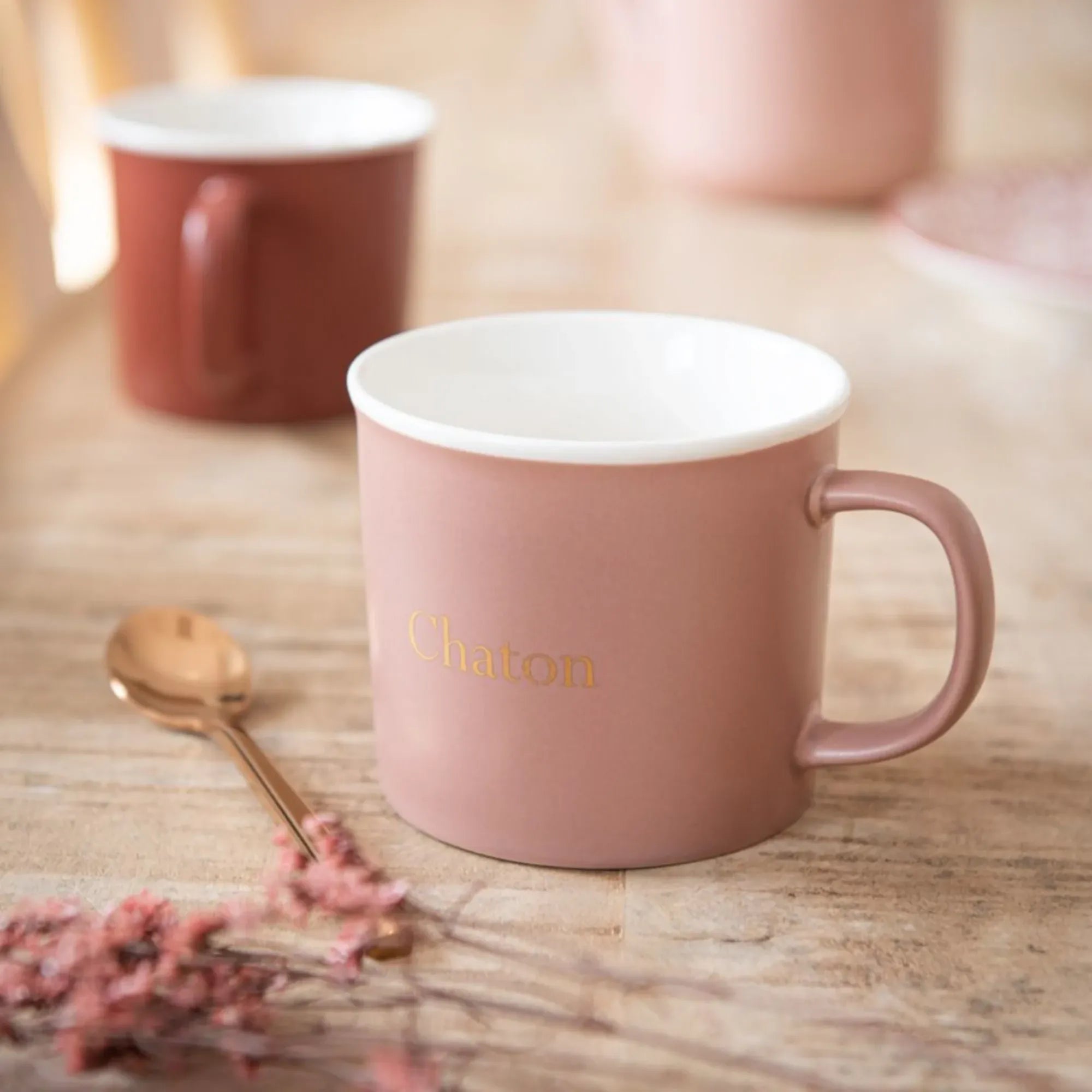 Mug en porcelaine rose chaton