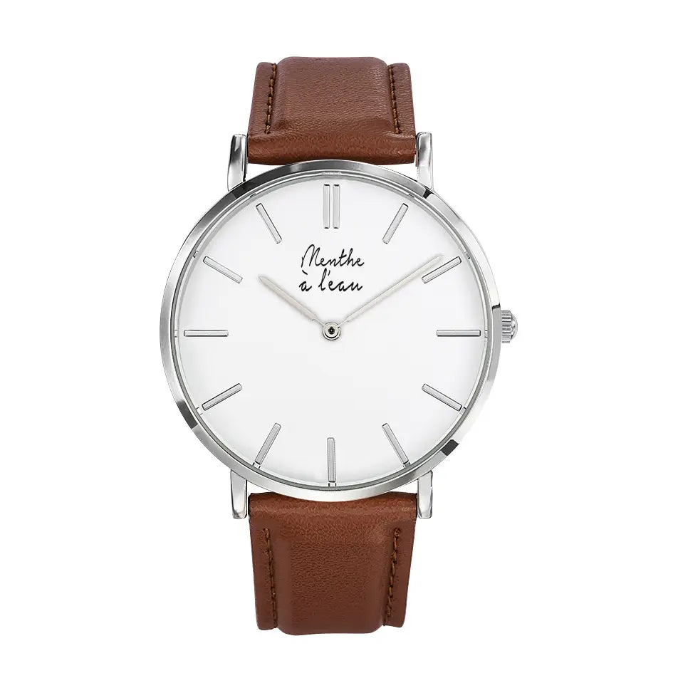 Montre avec bracelet en cuir camel et grand cadran argent